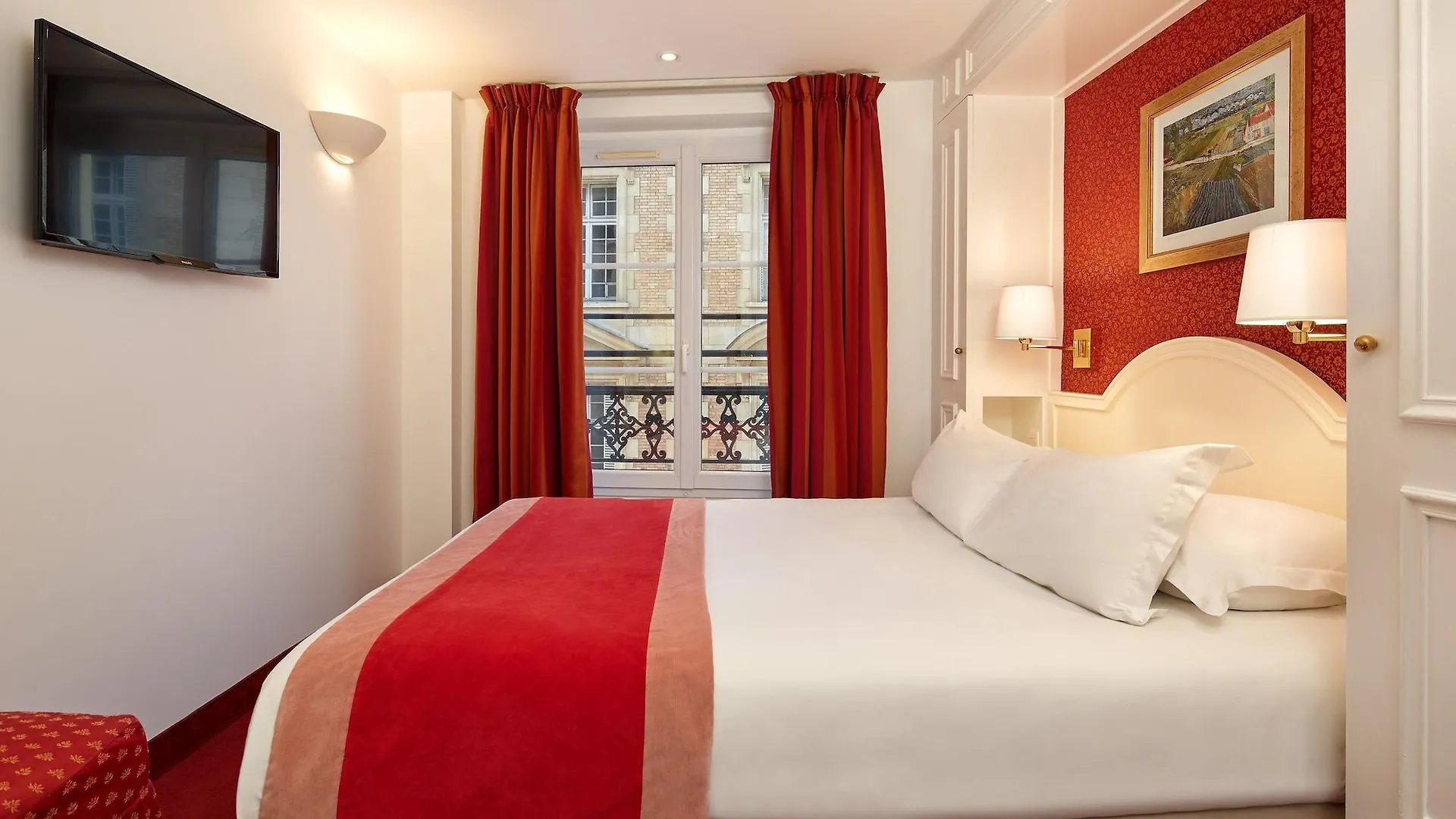 Austin's Arts Et Metiers Hotel